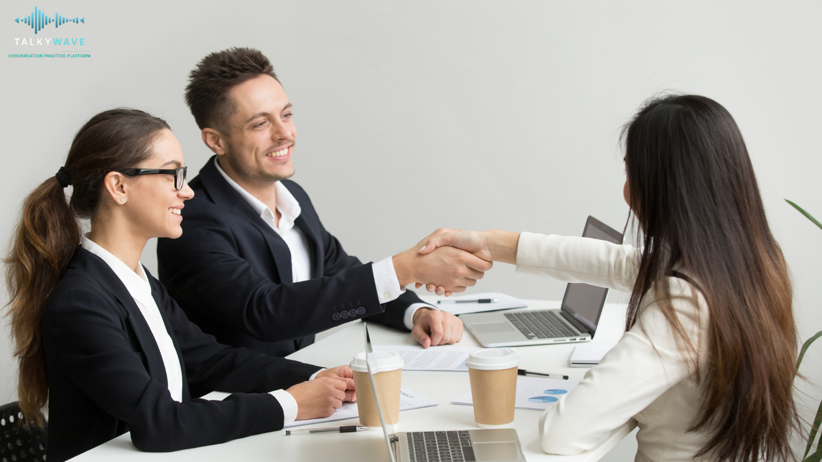 How Daily Conversation Practice Builds Real Speaking Confidence